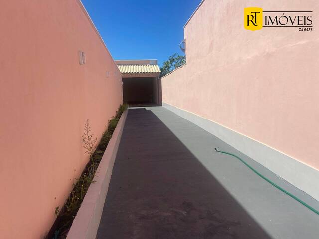 #9054 - Casa para Venda em Cabo Frio - RJ - 2