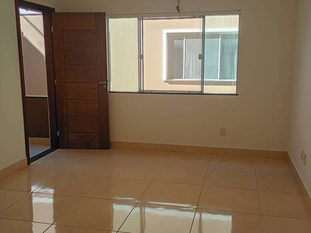 #4124 - Apartamento para Locação em São Pedro da Aldeia - RJ - 1