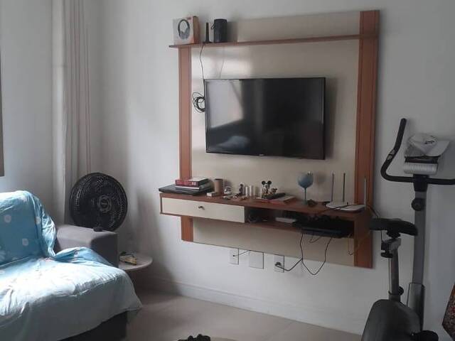 #6051 - Apartamento para Venda em Cabo Frio - RJ - 2