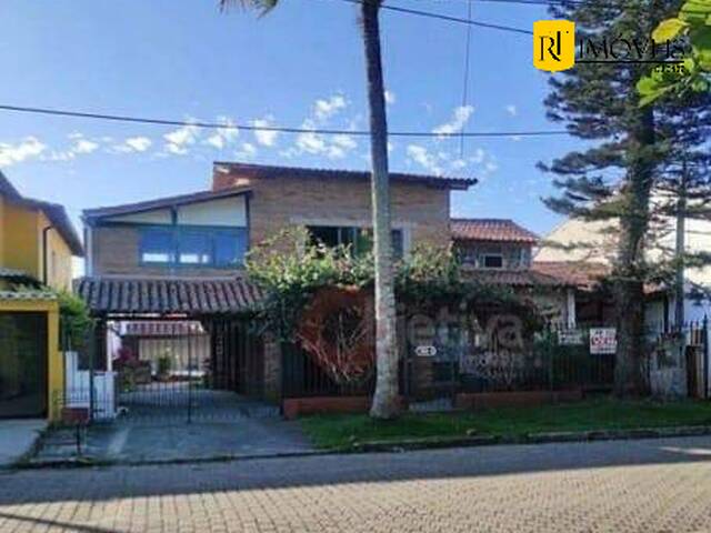 #8008 - Casa para Venda em Cabo Frio - RJ - 1