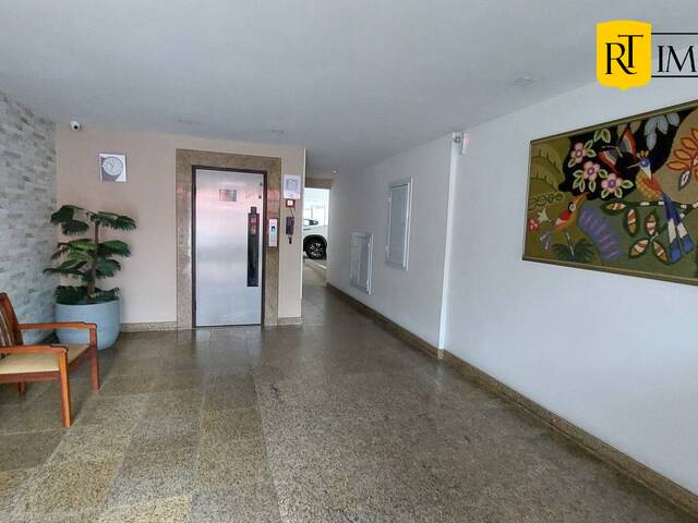 #6056 - Apartamento para Venda em Cabo Frio - RJ - 2