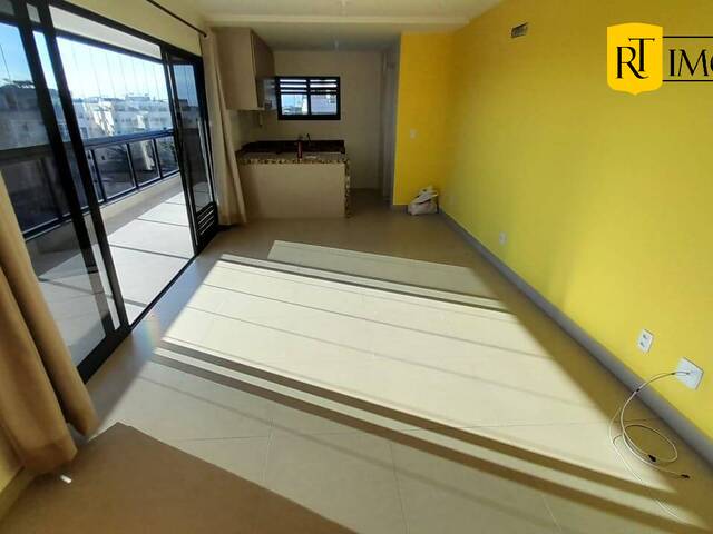 Apartamento para Venda em Cabo Frio - 3