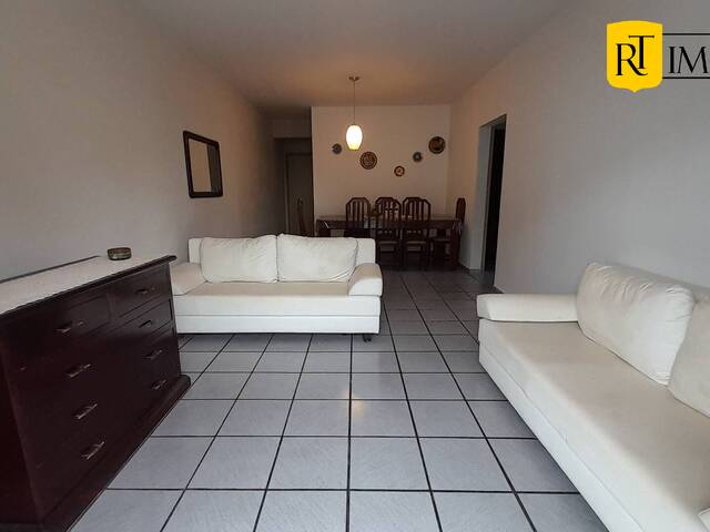Apartamento para Venda em Cabo Frio - 3