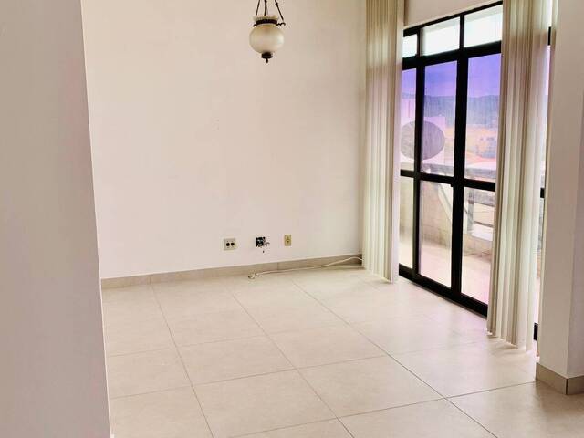 Apartamento para Venda em Cabo Frio - 5