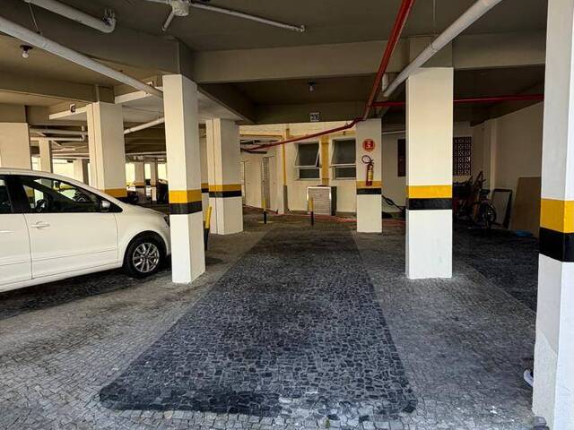 Apartamento para Venda em Cabo Frio - 4