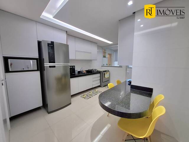 Apartamento para Venda em Cabo Frio - 4