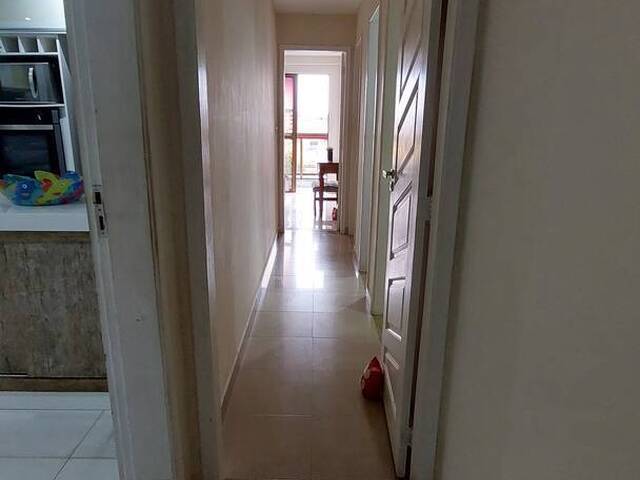 Apartamento para Venda em Cabo Frio - 5