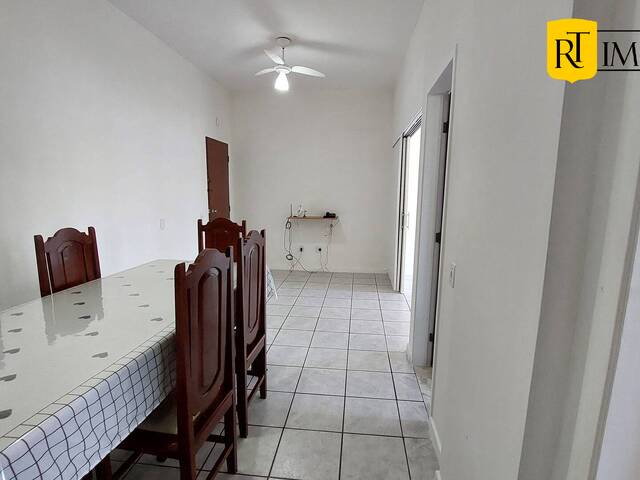 Apartamento para Venda em Cabo Frio - 4