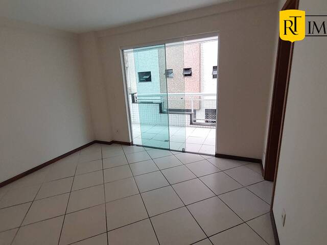Apartamento para Venda em Cabo Frio - 5