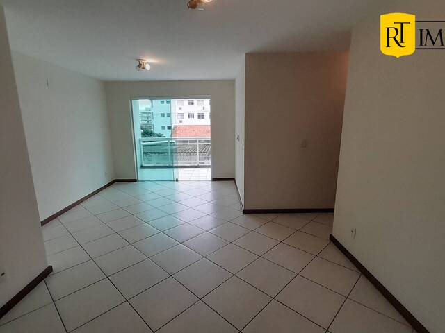 Apartamento para Venda em Cabo Frio - 2