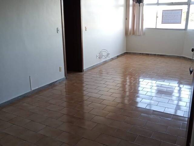 #7164 - Apartamento para Venda em Cabo Frio - RJ - 3