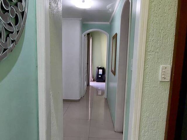 Apartamento para Venda em Cabo Frio - 5