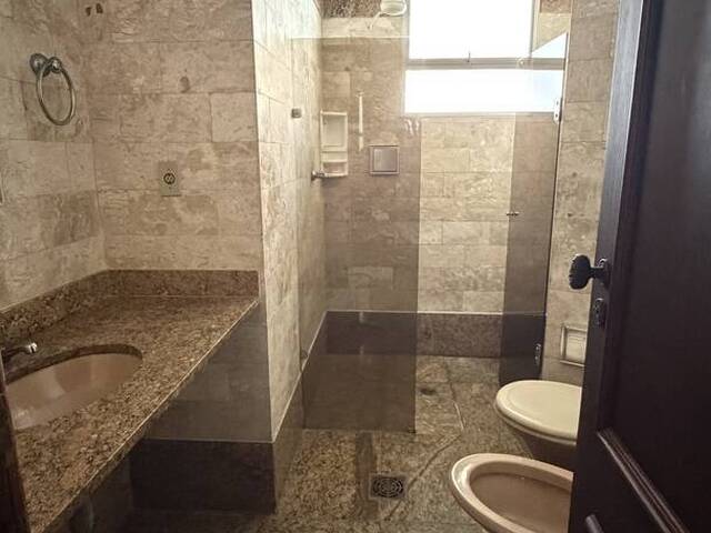 #8016 - Apartamento para Venda em Cabo Frio - RJ - 3