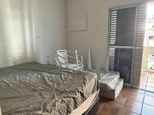 Apartamento para Venda em Cabo Frio - 4