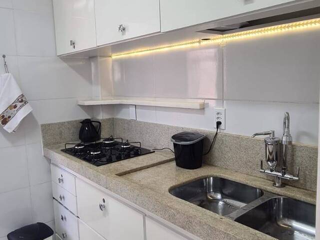 #3040 - Apartamento para Venda em Cabo Frio - RJ - 3
