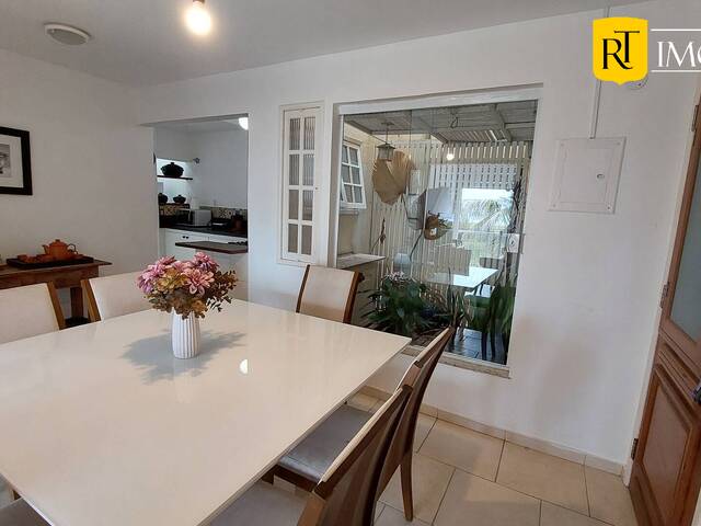 #6100 - Apartamento para Venda em Cabo Frio - RJ