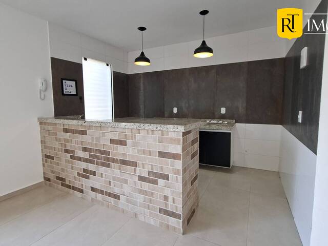 #7168 - Apartamento para Venda em Cabo Frio - RJ