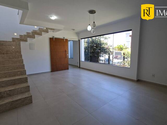 Apartamento para Venda em Cabo Frio - 5