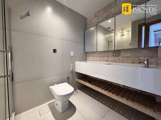 #4141 - Apartamento para Venda em Cabo Frio - RJ