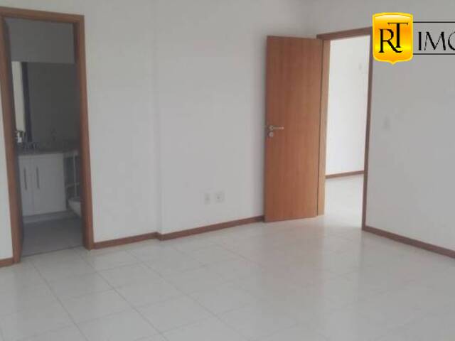 Cobertura para Venda em Cabo Frio - 4