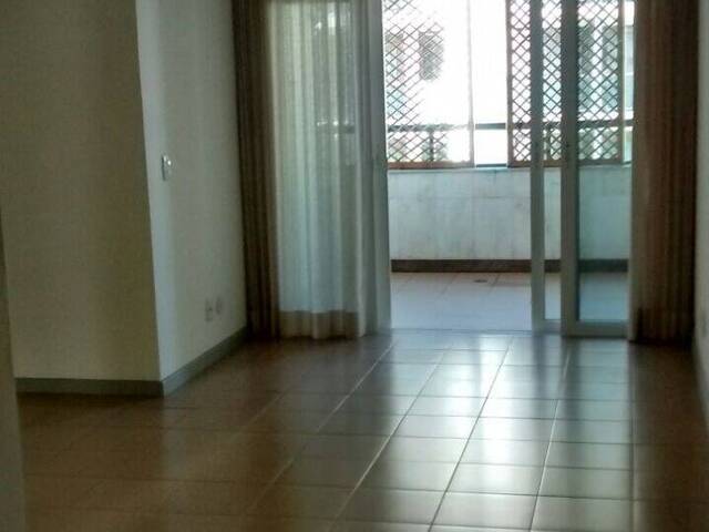 #2527 - Apartamento para Venda em Cabo Frio - RJ