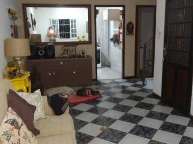 #1615 - Casa para Venda em Cabo Frio - RJ