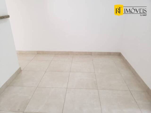 Apartamento para Venda em Cabo Frio - 5
