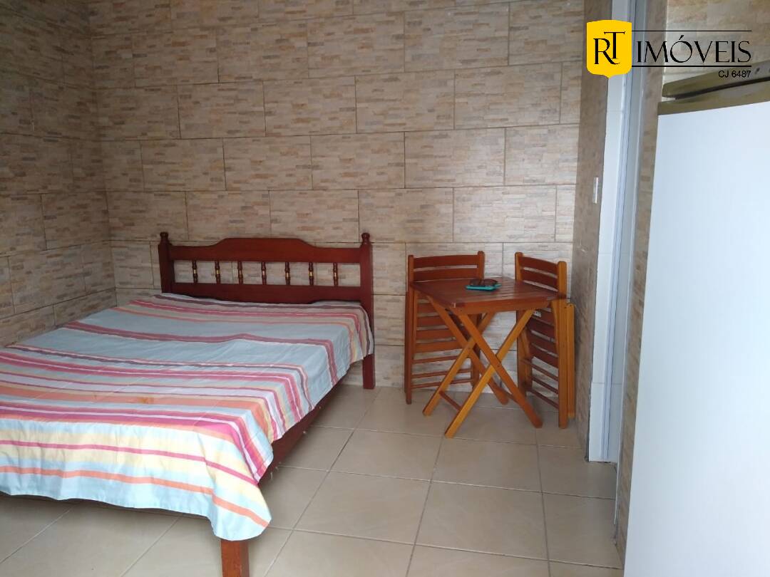 Casa à venda com 3 quartos, 200m² - Foto 5