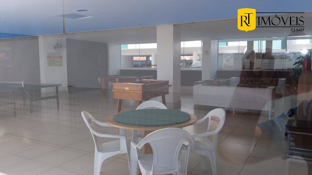 Apartamento para alugar com 2 quartos, 75m² - Foto 13