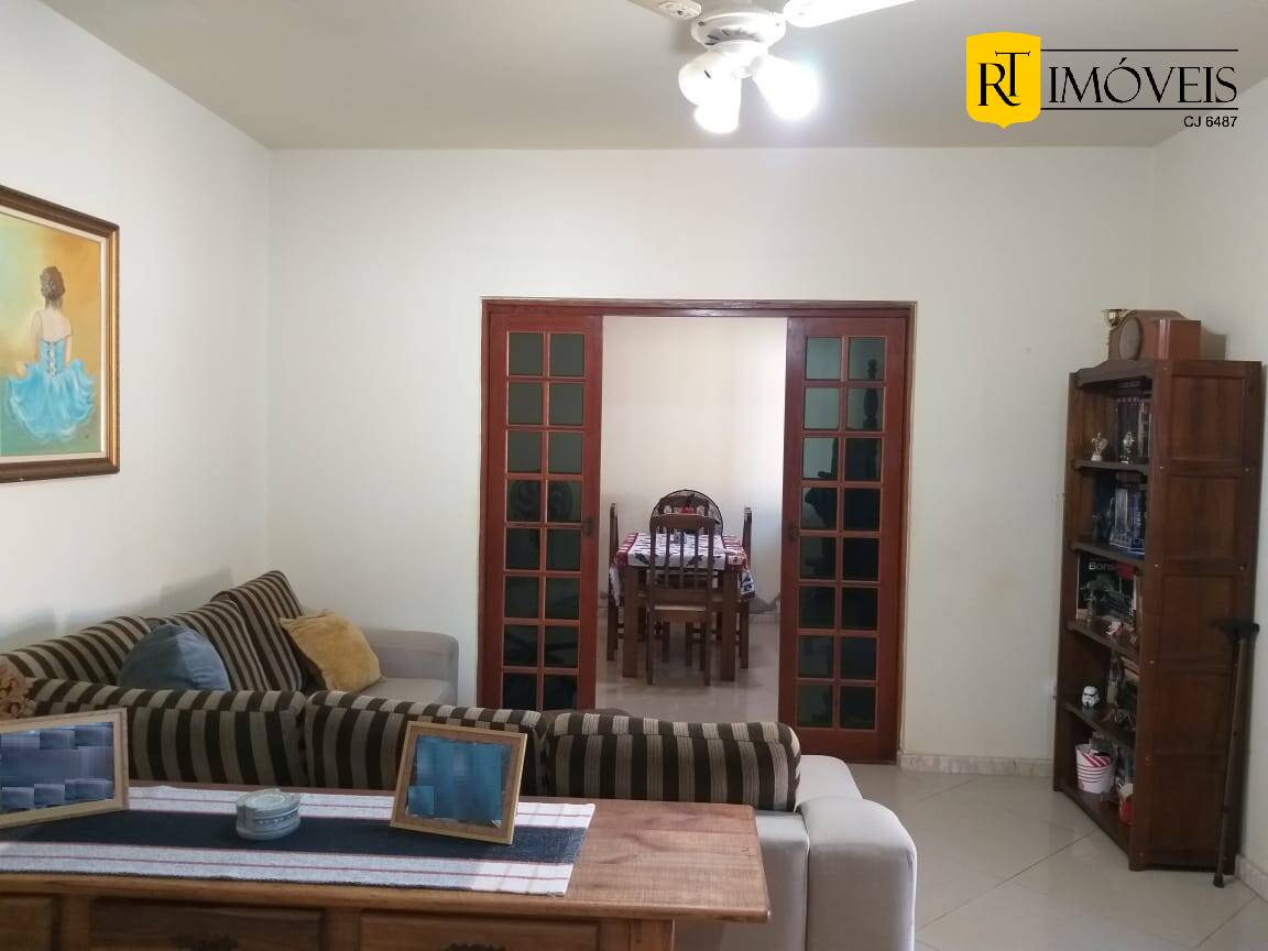 Casa à venda com 3 quartos, 190m² - Foto 7