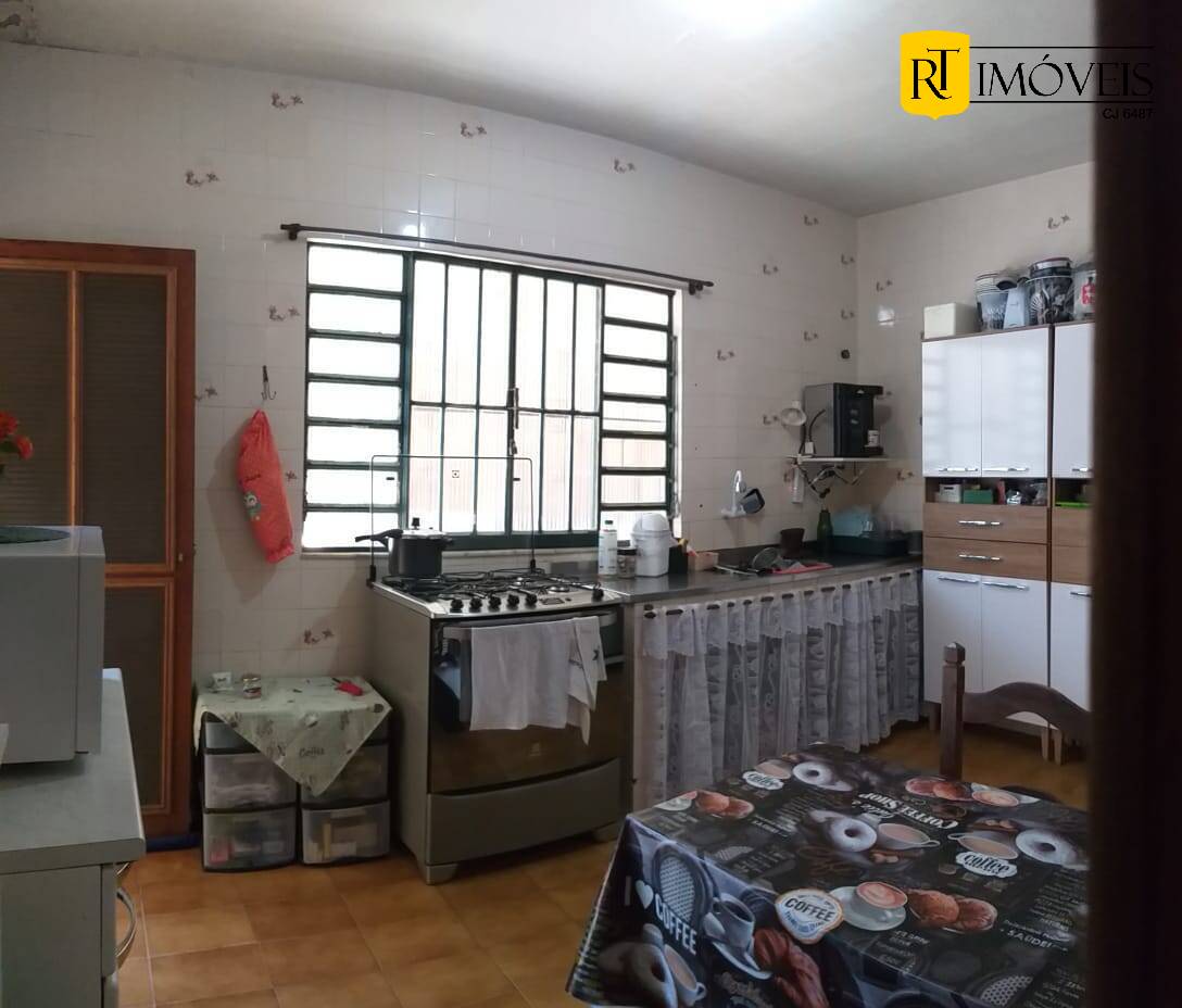 Casa à venda com 3 quartos, 190m² - Foto 16