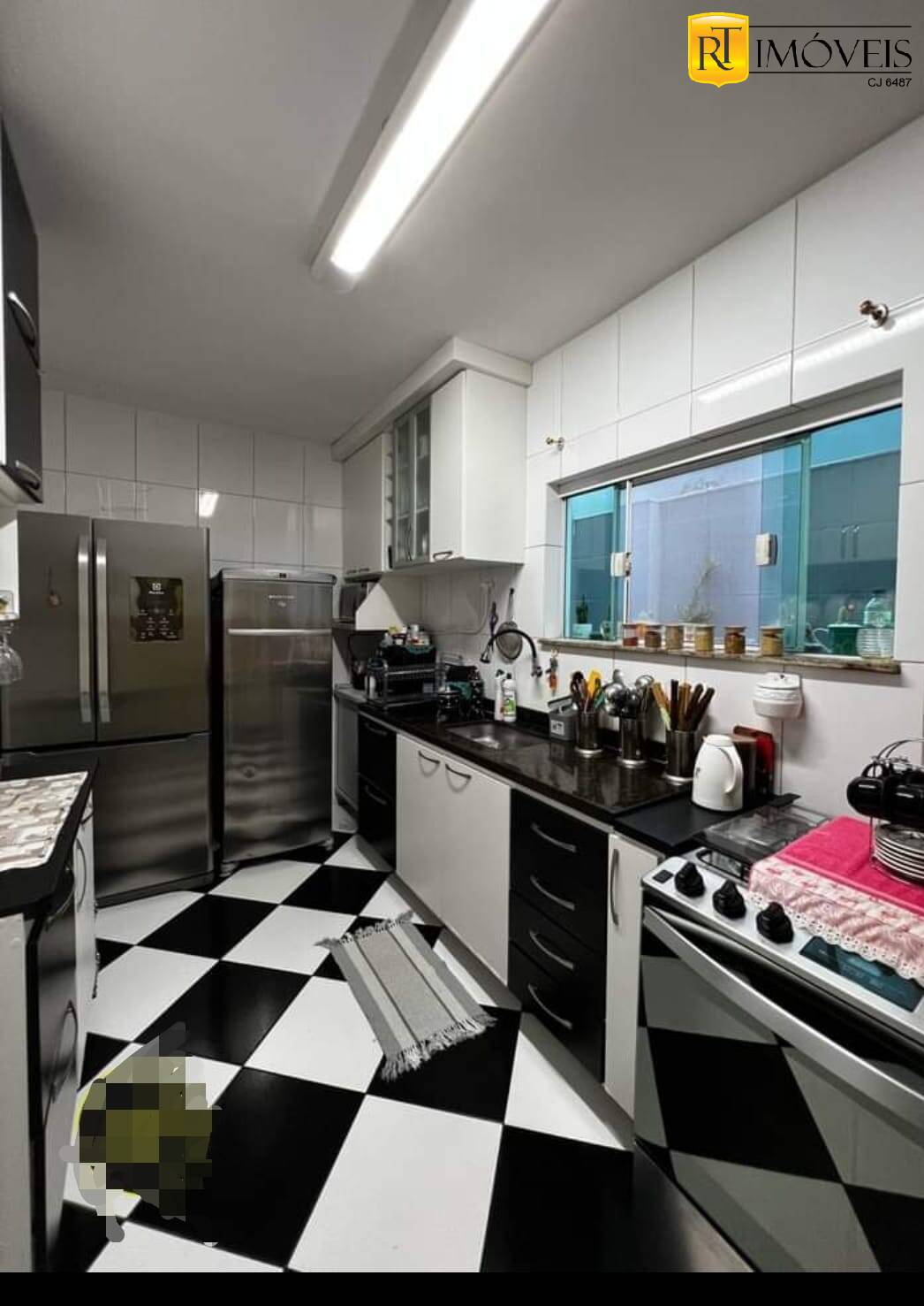 Casa à venda com 2 quartos, 180m² - Foto 11