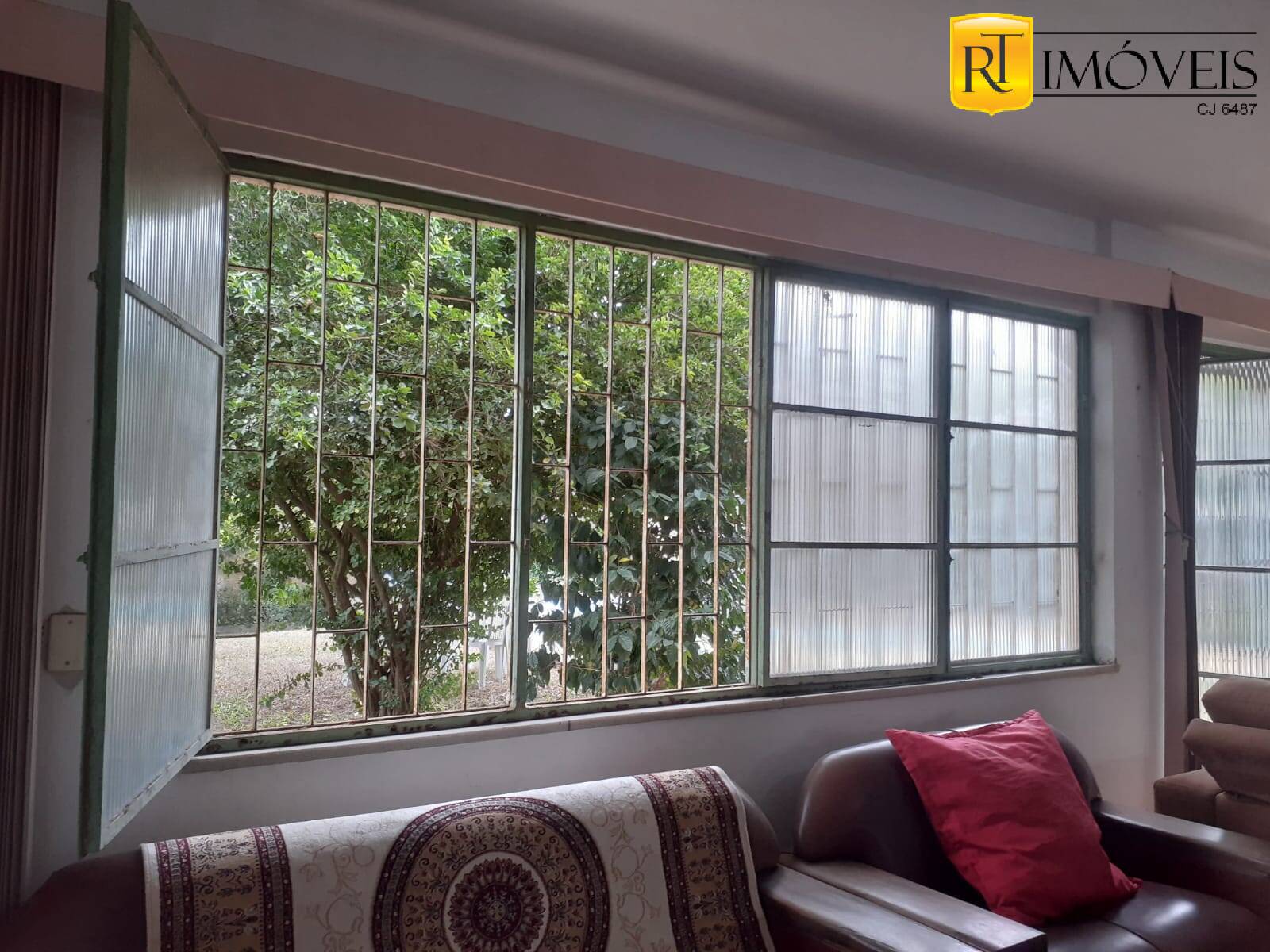 Casa à venda e aluguel com 4 quartos, 263m² - Foto 11