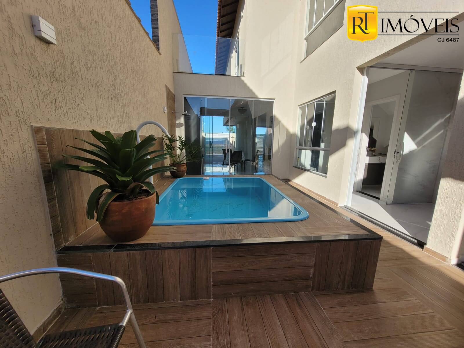 Casa, 4 quartos, 250 m² - Foto 13