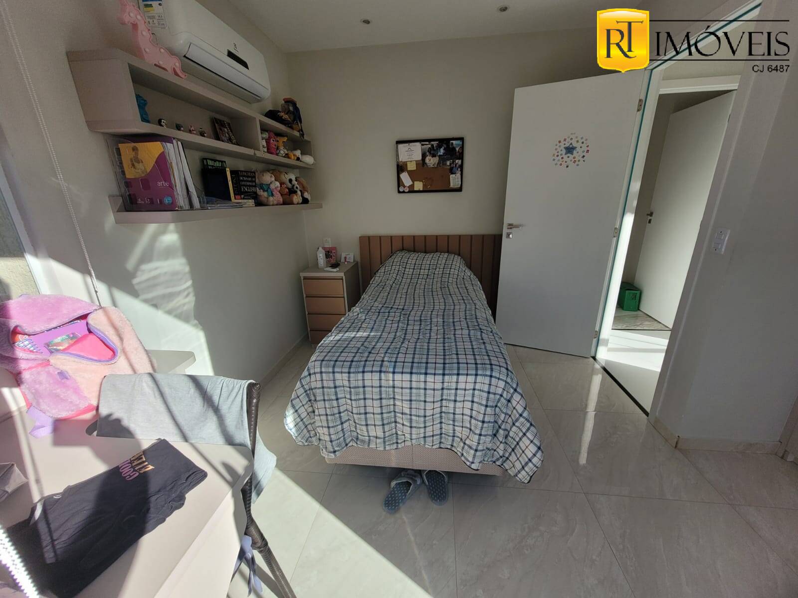 Casa, 4 quartos, 250 m² - Foto 17