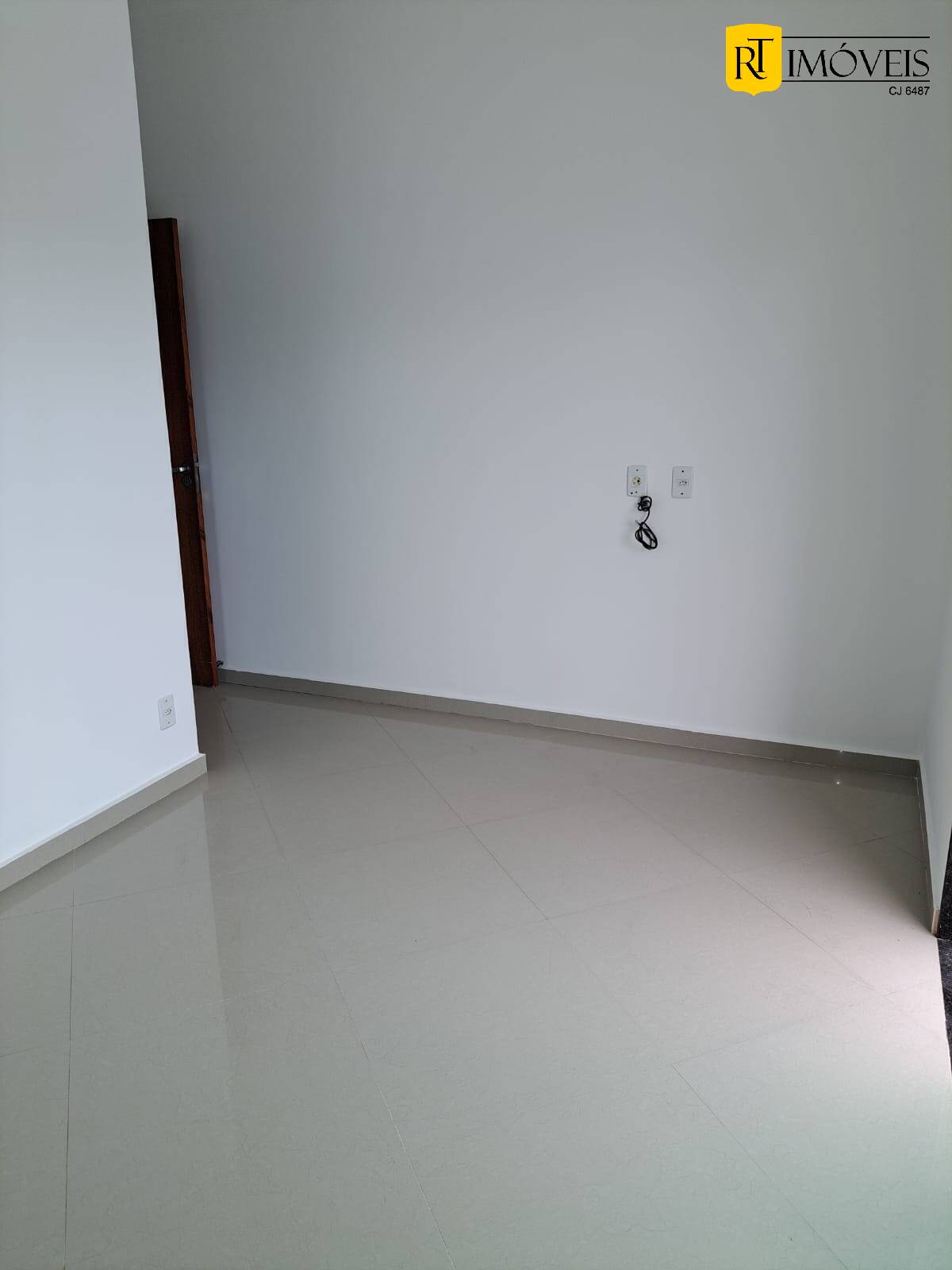Apartamento para alugar com 2 quartos, 80m² - Foto 12