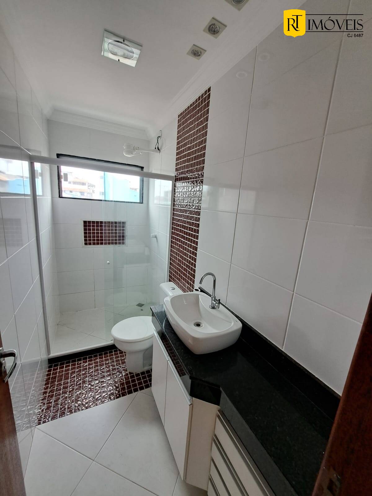 Apartamento para alugar com 2 quartos, 80m² - Foto 20