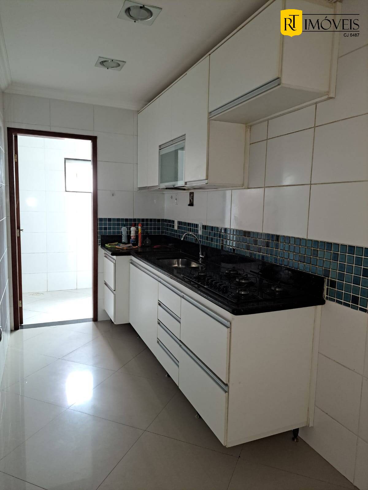 Apartamento para alugar com 2 quartos, 80m² - Foto 27