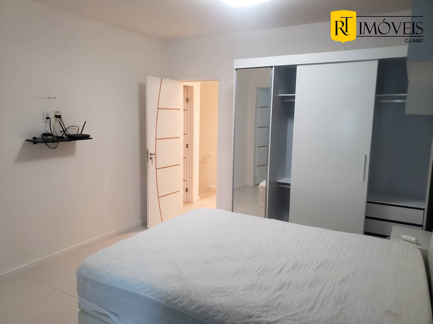 Casa à venda com 3 quartos, 140m² - Foto 14
