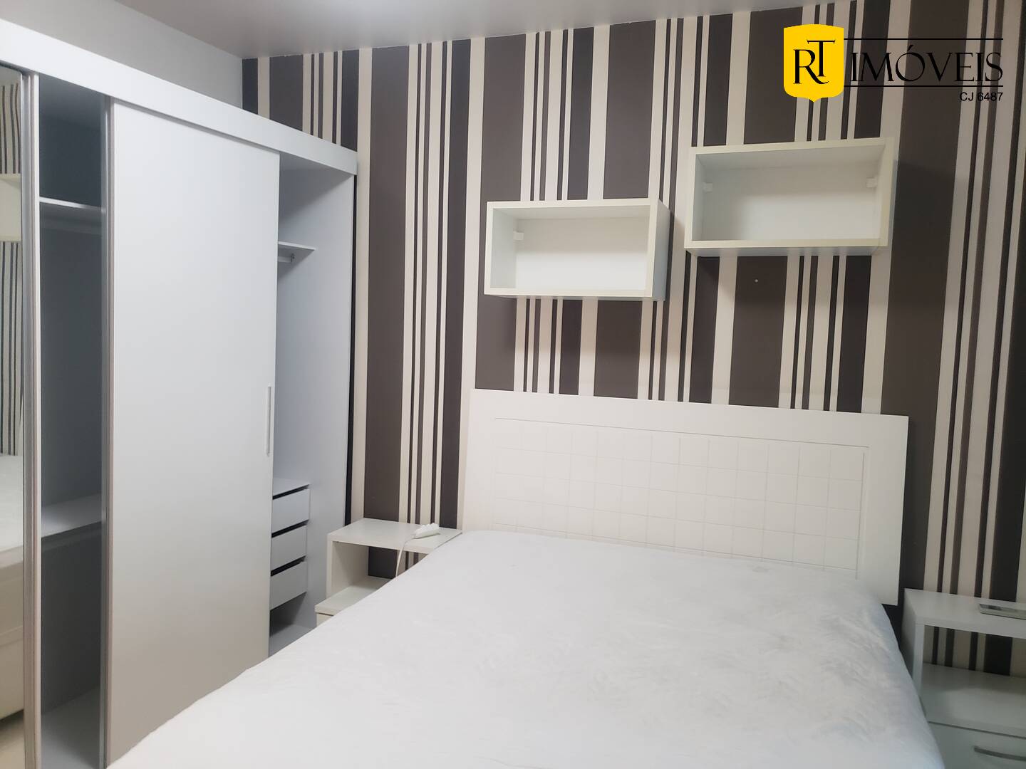 Casa à venda com 3 quartos, 140m² - Foto 8