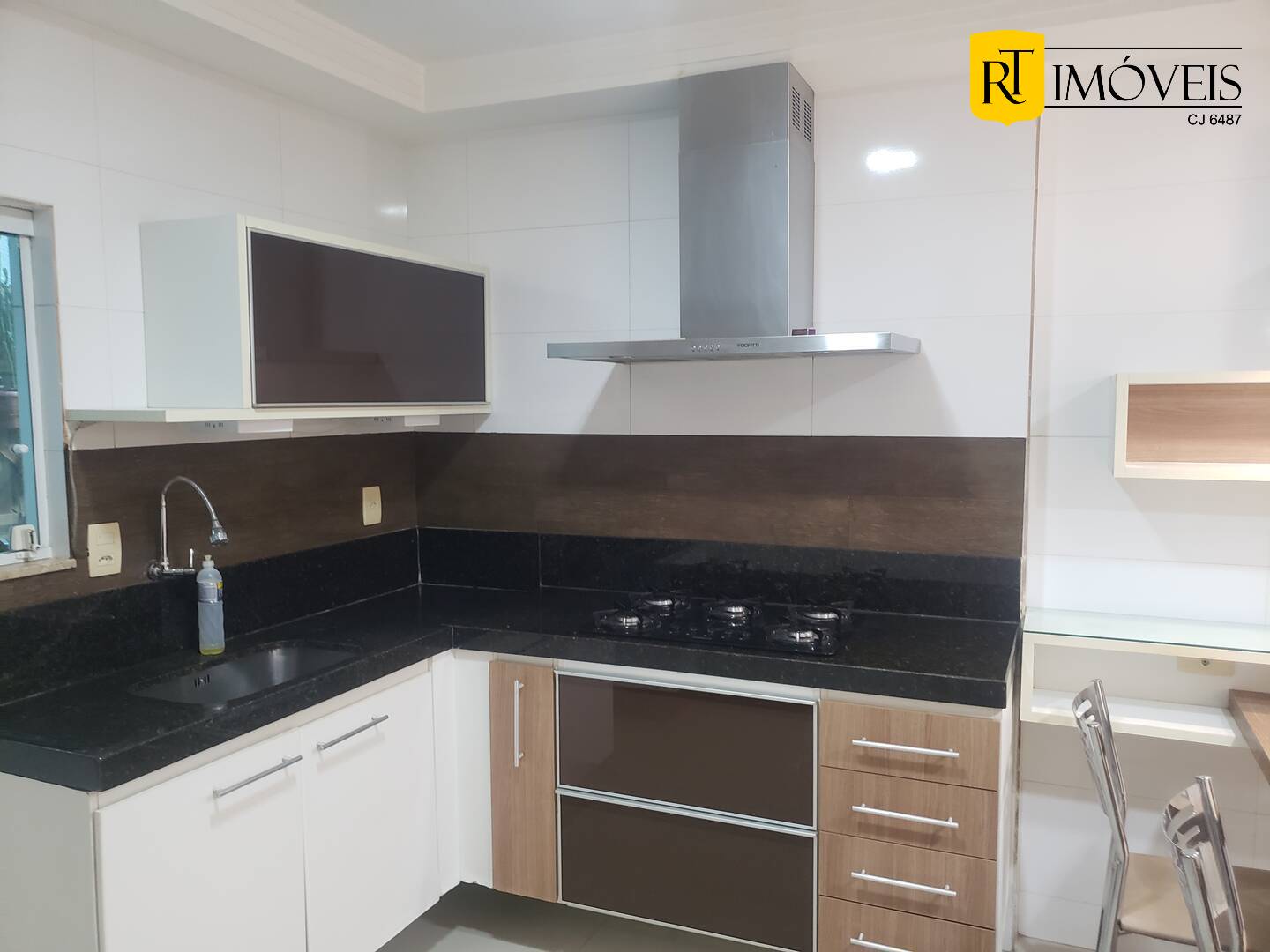 Casa à venda com 3 quartos, 140m² - Foto 12