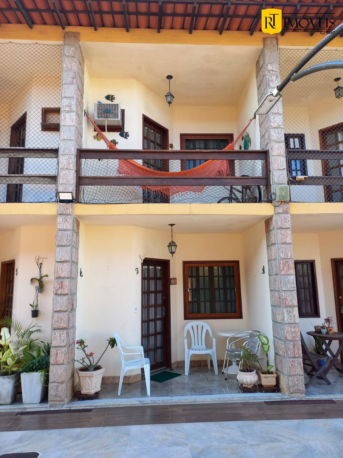 Casa de Condomínio à venda com 2 quartos, 81m² - Foto 1