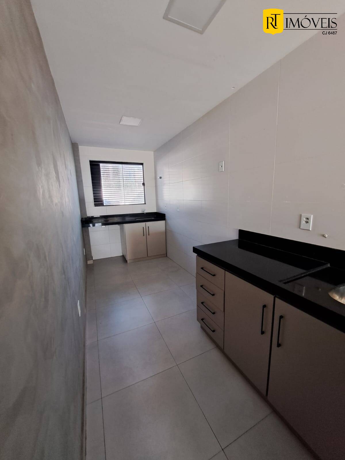 Apartamento para alugar com 2 quartos, 70m² - Foto 7