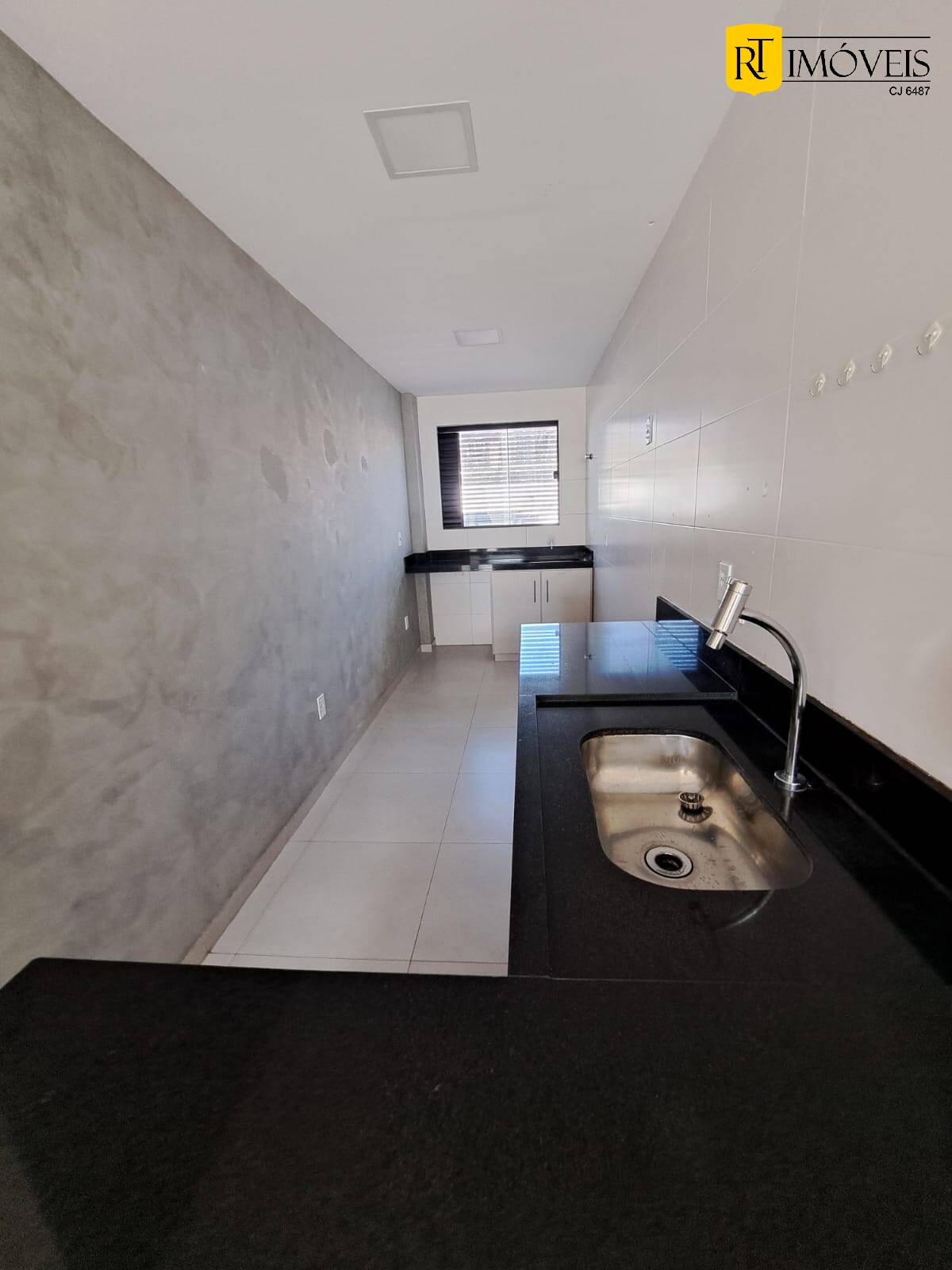 Apartamento para alugar com 2 quartos, 70m² - Foto 9