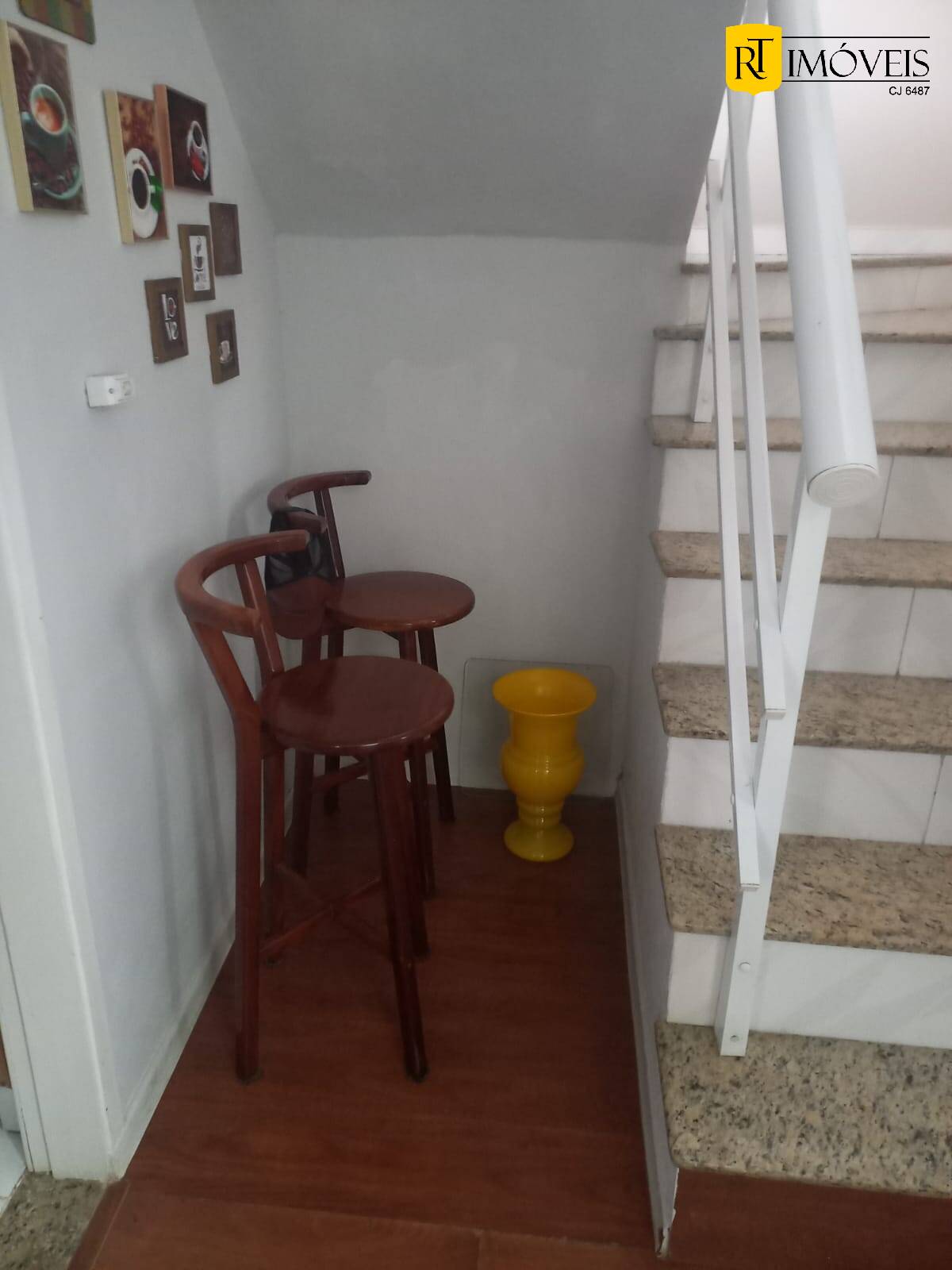 Casa à venda com 2 quartos, 93m² - Foto 9