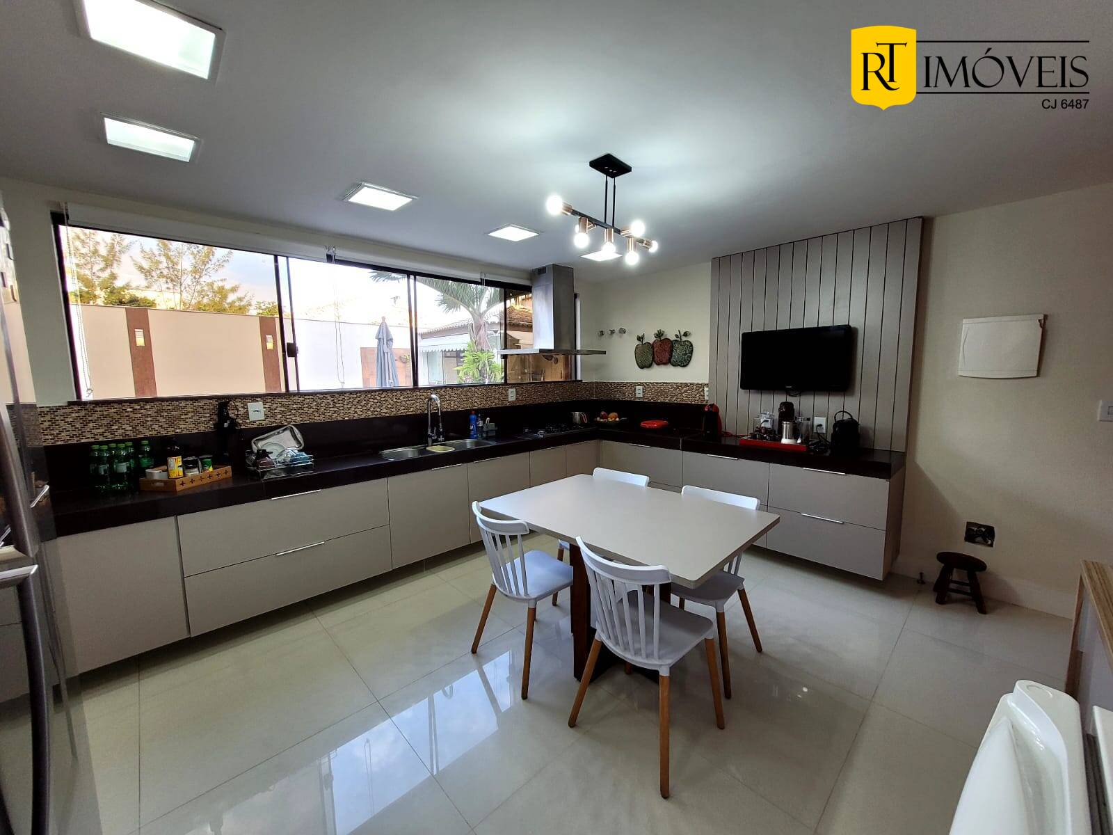 Casa, 3 quartos, 360 m² - Foto 10