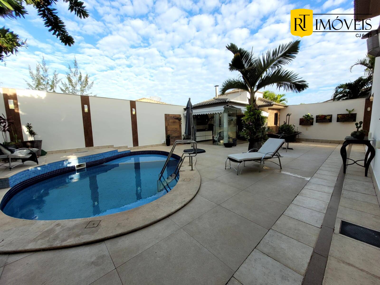 Casa, 3 quartos, 360 m² - Foto 1