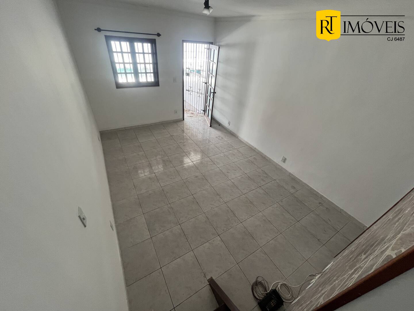 Casa de Condomínio à venda com 2 quartos, 65m² - Foto 3