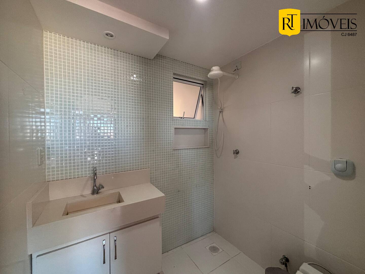 Cobertura à venda com 3 quartos, 160m² - Foto 8