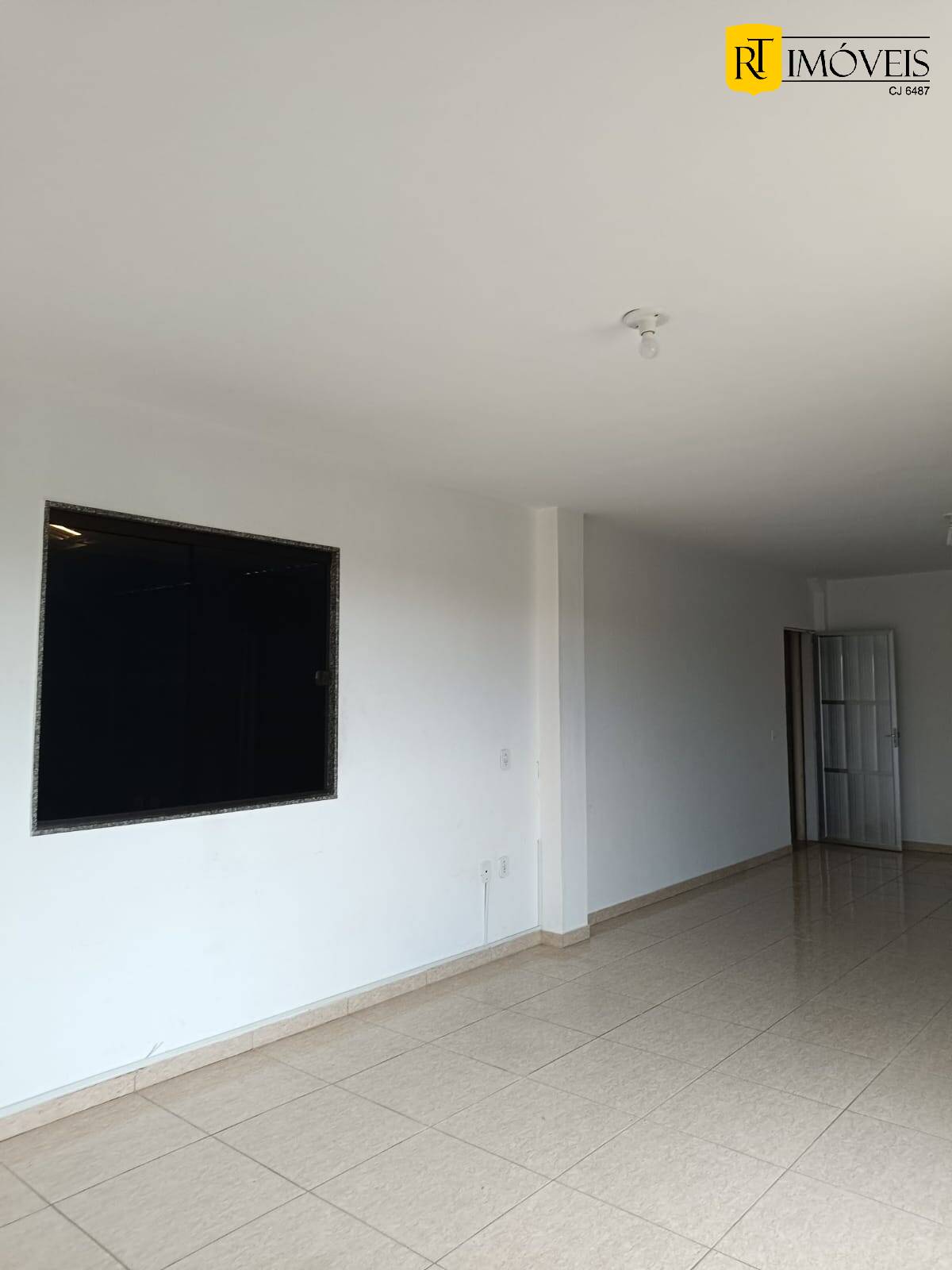 Depósito-Galpão-Armazém para alugar, 570m² - Foto 6